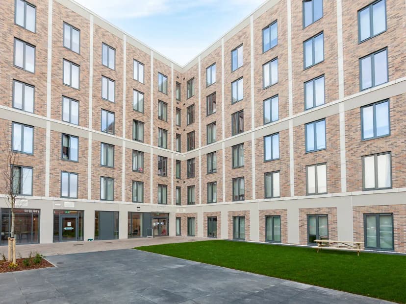 Straits Meadow, Edinburgh view 3