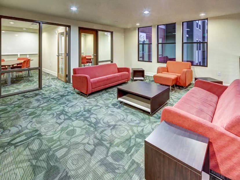 The Suites, Flagstaff image 17