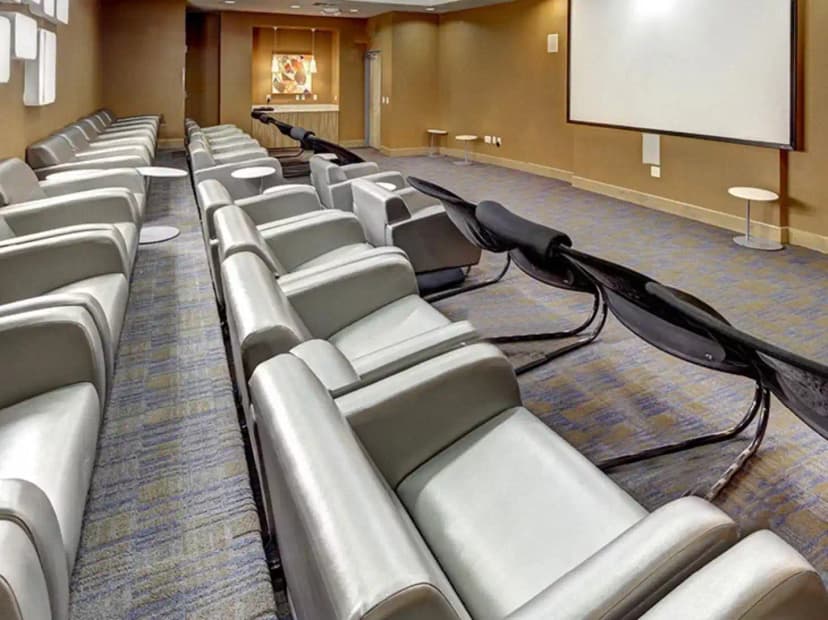 The Suites, Flagstaff image 19