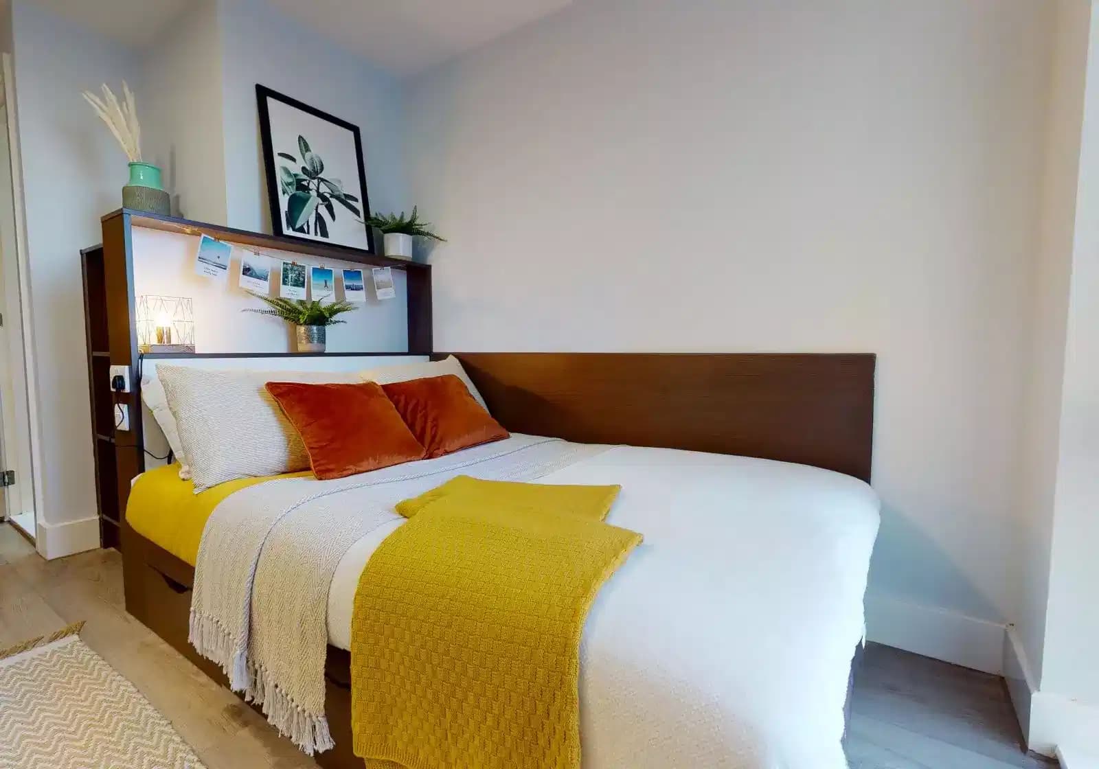 Gold En Suite Premium