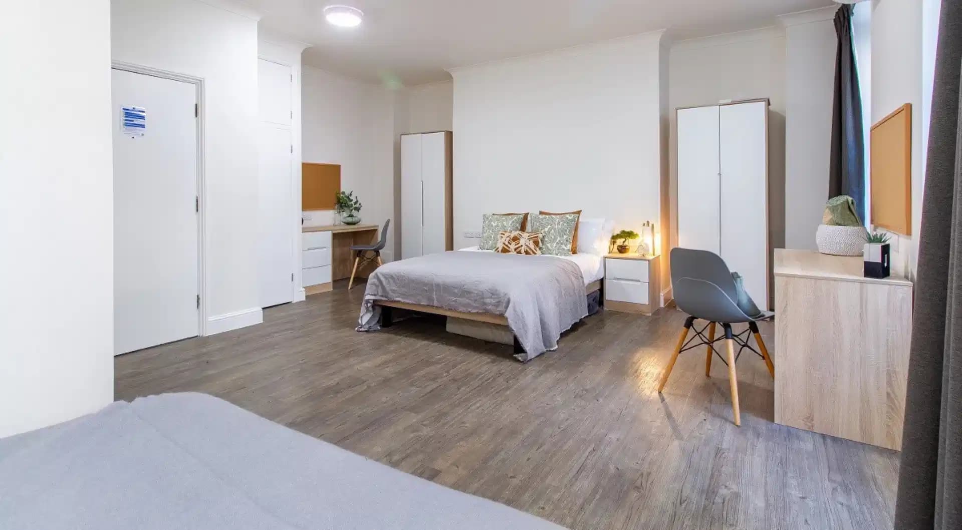 Platinum Twin Apartment