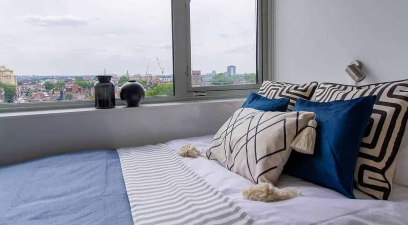 Chelsea Lightfoot Hall, London image 1