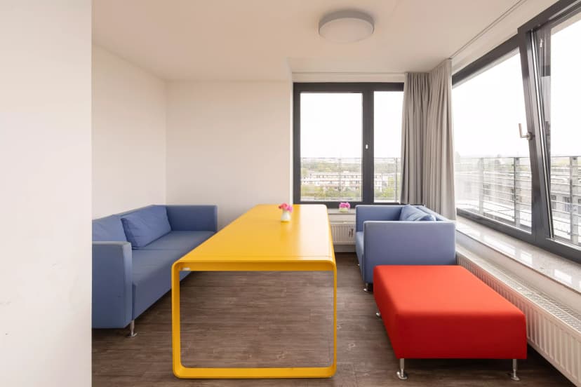 Yugo Elementum, Darmstadt view 6