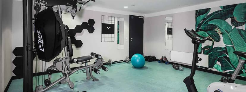 Yugo Alvarium, Frankfurt view 2