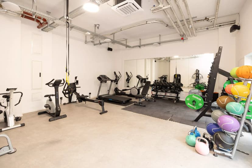 Yugo Alvarium, Frankfurt image 17