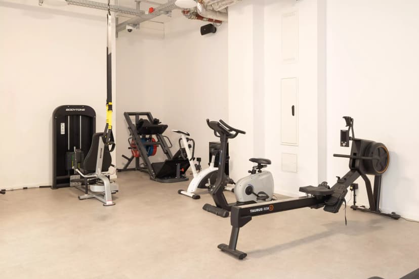 Yugo Alvarium, Frankfurt image 18