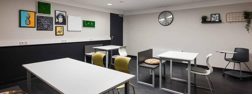 Yugo Alvarium, Frankfurt view 4