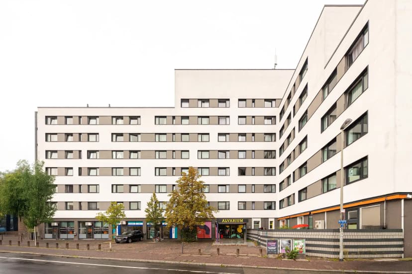 Yugo Alvarium, Frankfurt image 24