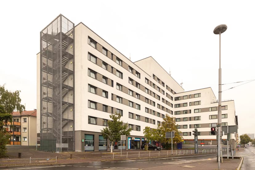 Yugo Alvarium, Frankfurt image 38