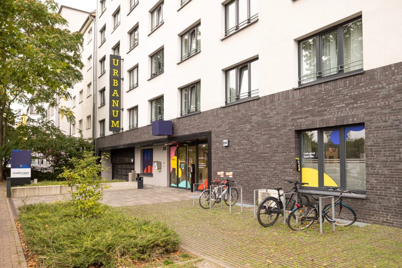 Yugo Urbanum, Frankfurt image 33