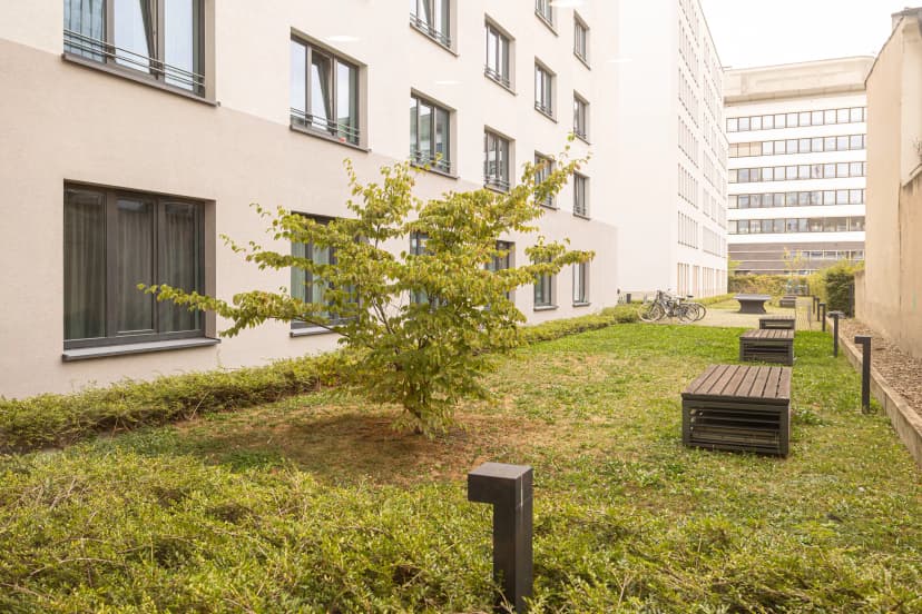 Yugo Urbanum, Frankfurt image 18