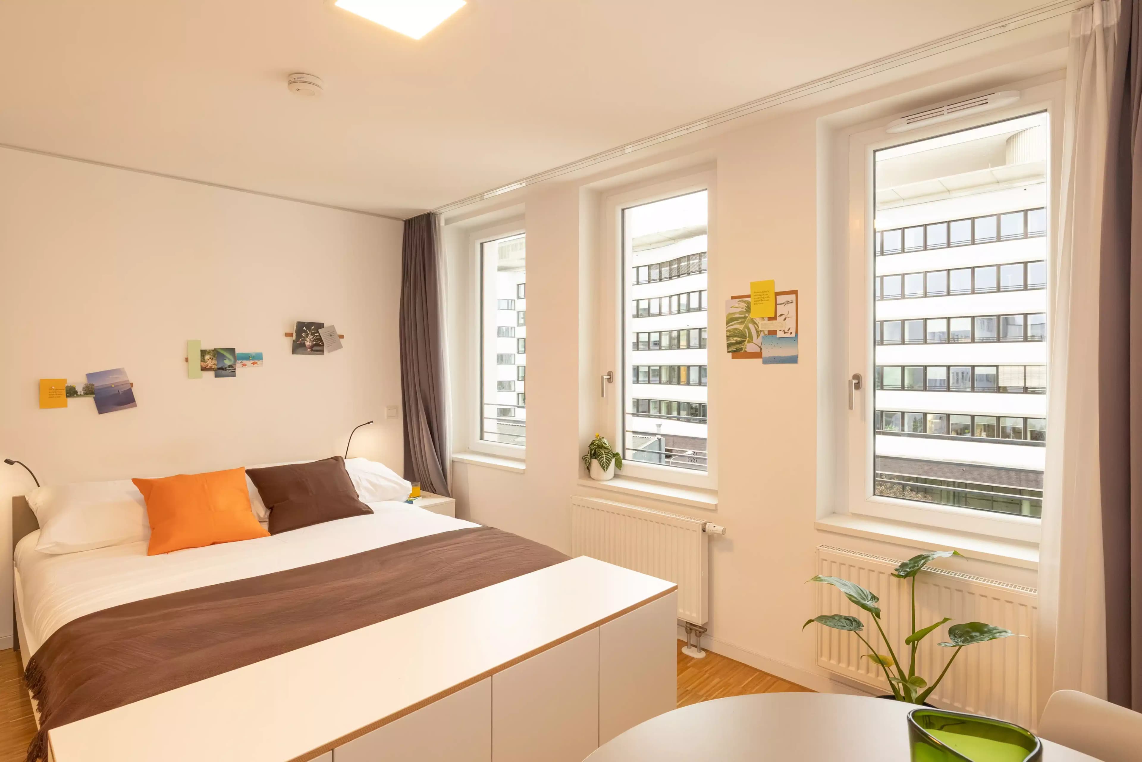 Extra Large Diamond Studio (36 sqm)