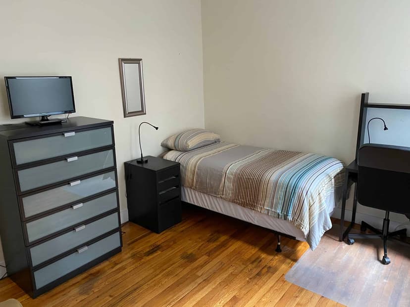 85 Park Drive, Boston image 1