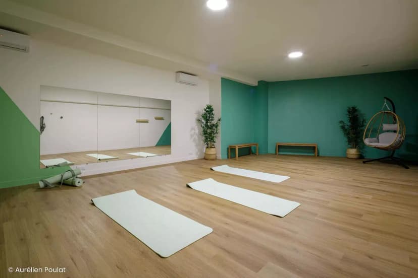 Avenue Sainte-Anne, Paris image 19