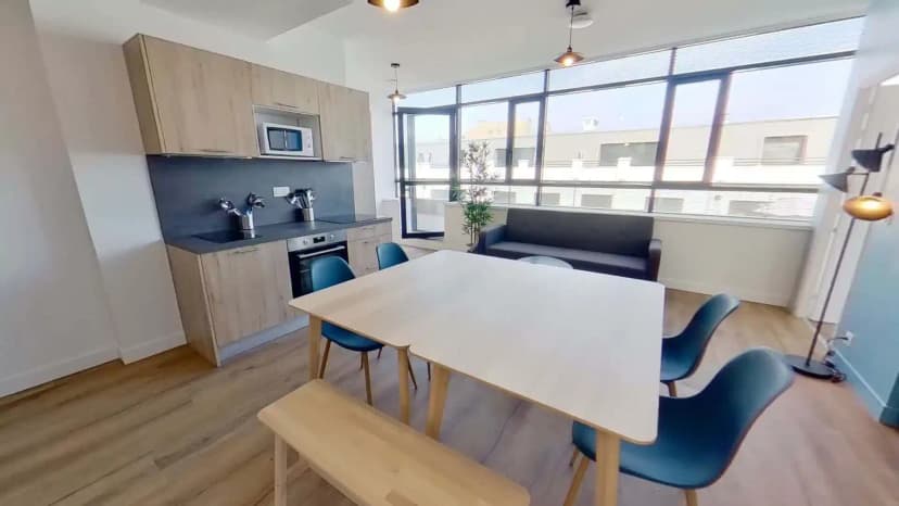 Avenue Sainte-Anne, Paris view 3