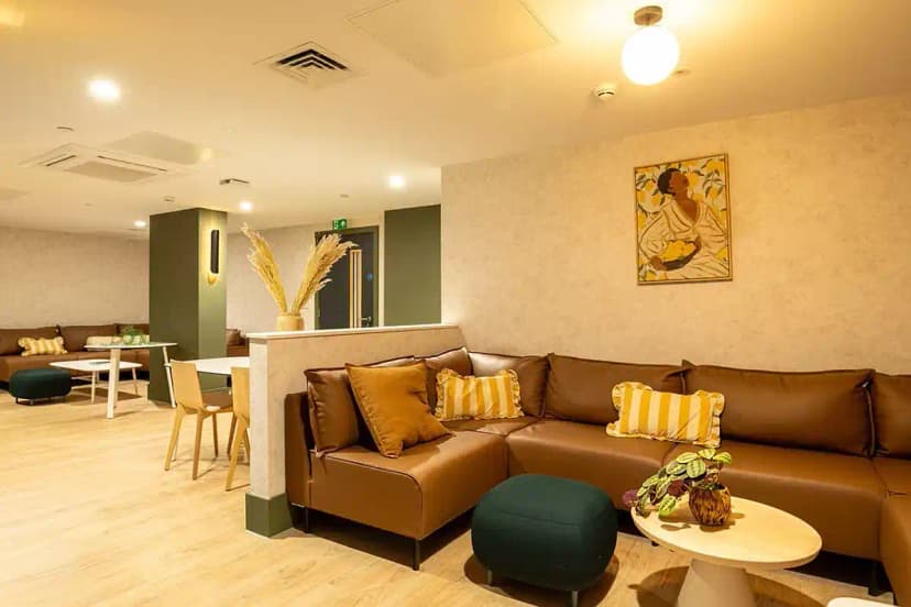 Yugo Crown Place, Birmingham  image 18