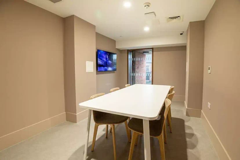 Yugo Crown Place, Birmingham  image 10