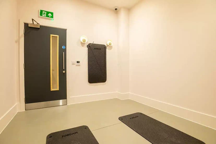 Yugo Crown Place, Birmingham  image 24