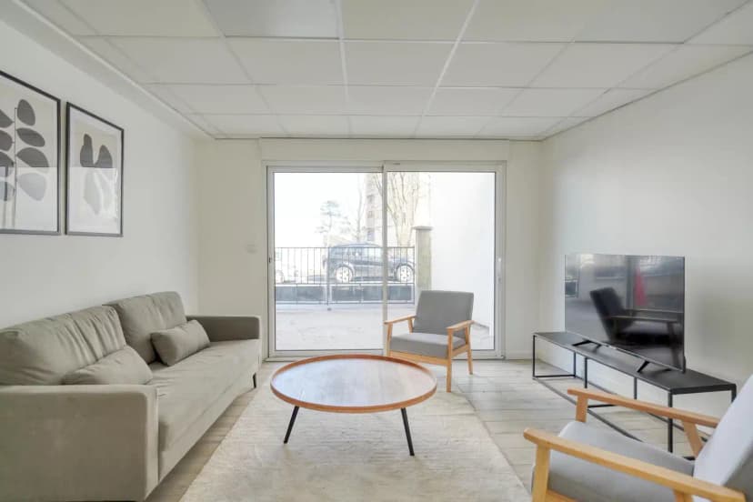 Habyt 93100, Paris image 23