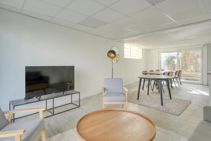 Habyt 93100, Paris image 27