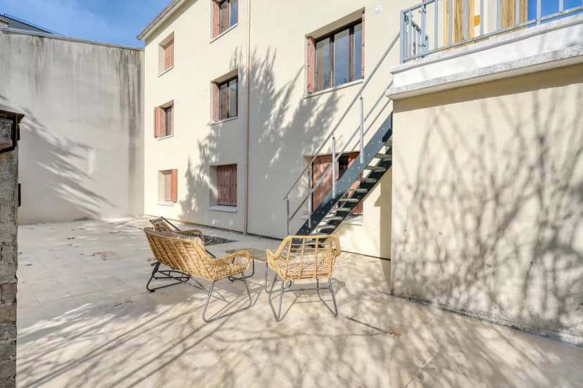 Habyt 93100, Paris image 16