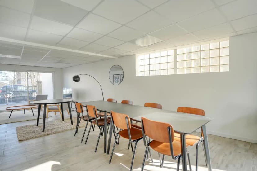 Habyt 93100, Paris image 20