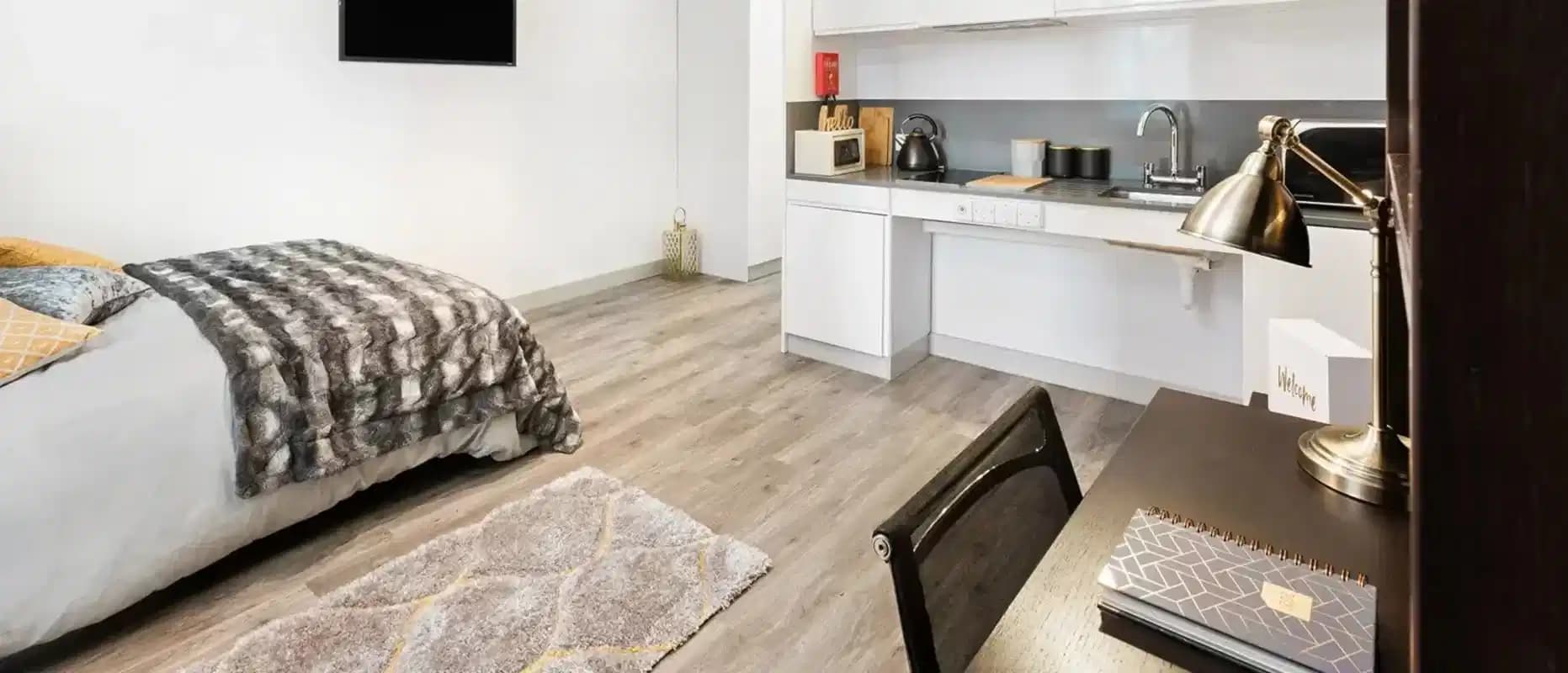 Diamond Studio Private Mid Level