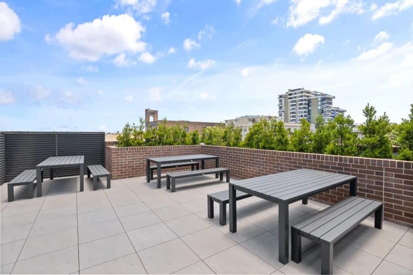 Camperdown Two, Sydney view 7