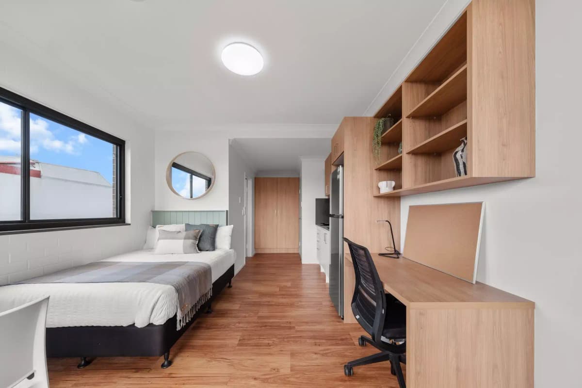 Camperdown Three, Sydney