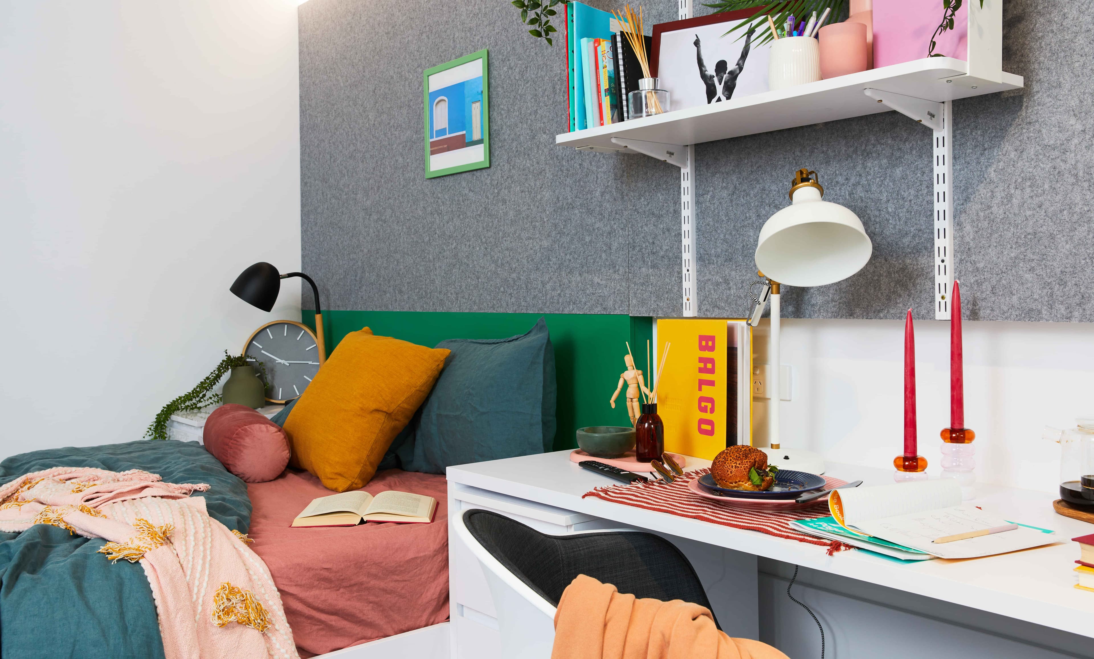 Ultra Studio, Double Bed