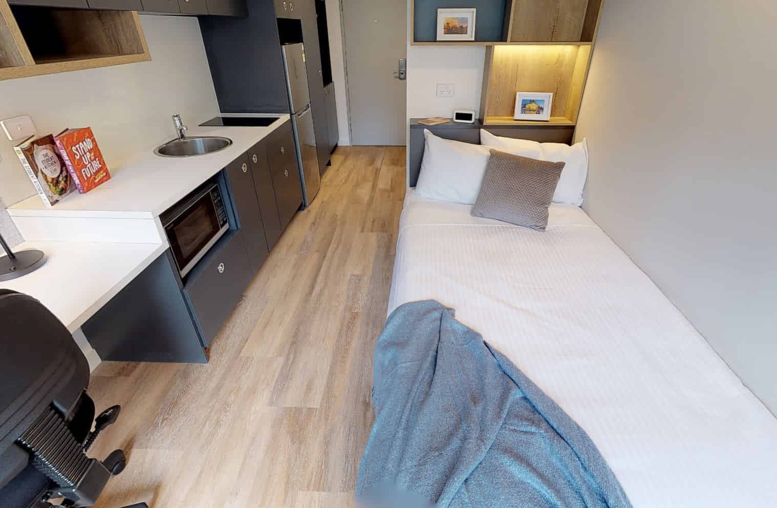 NRAS Studio with Terrace