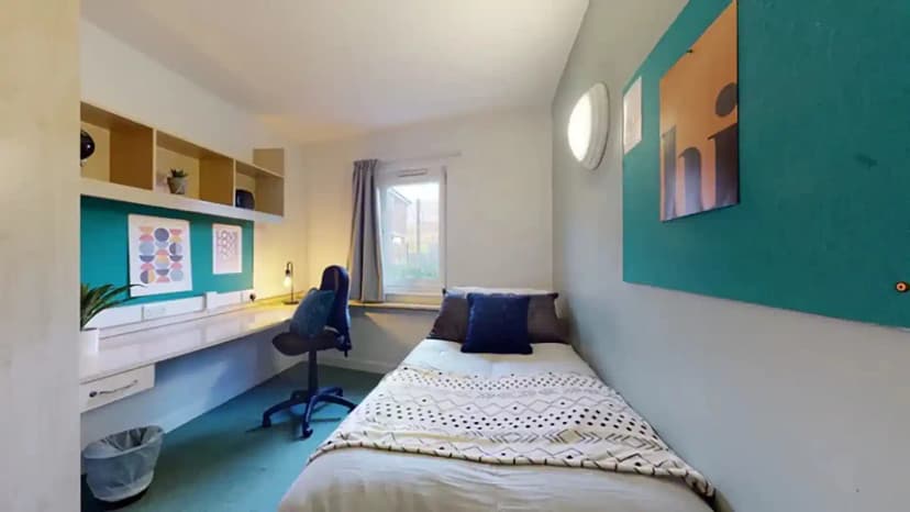 Creek Court, London view 4