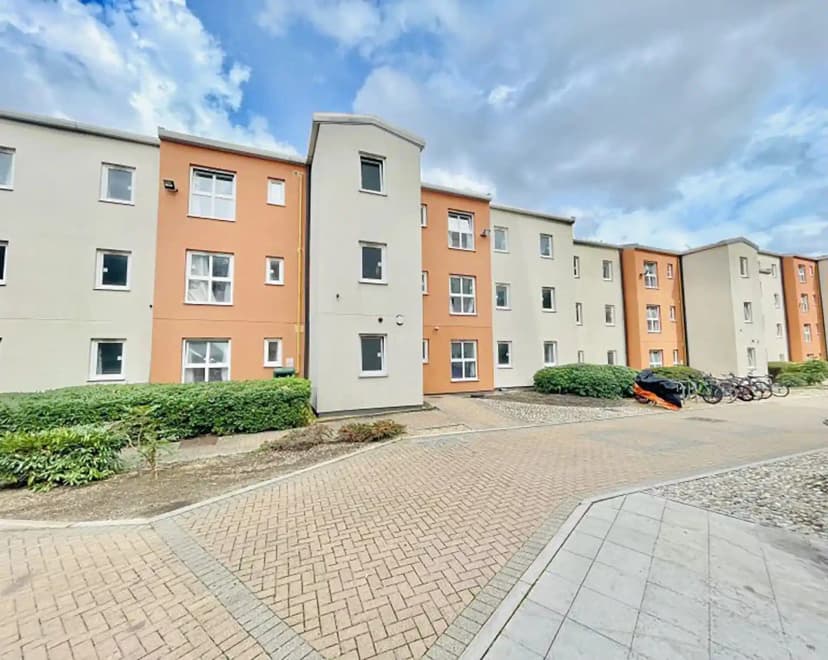 Creek Court, London image 18