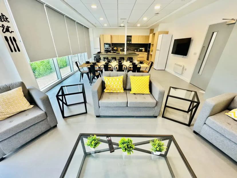 Albany Student Village, Coventry image 14