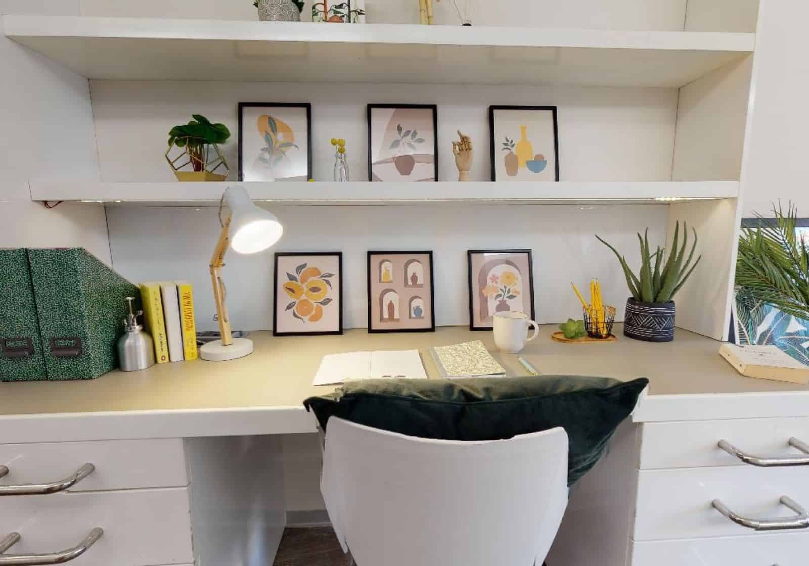Large Balcony Studio Middle
