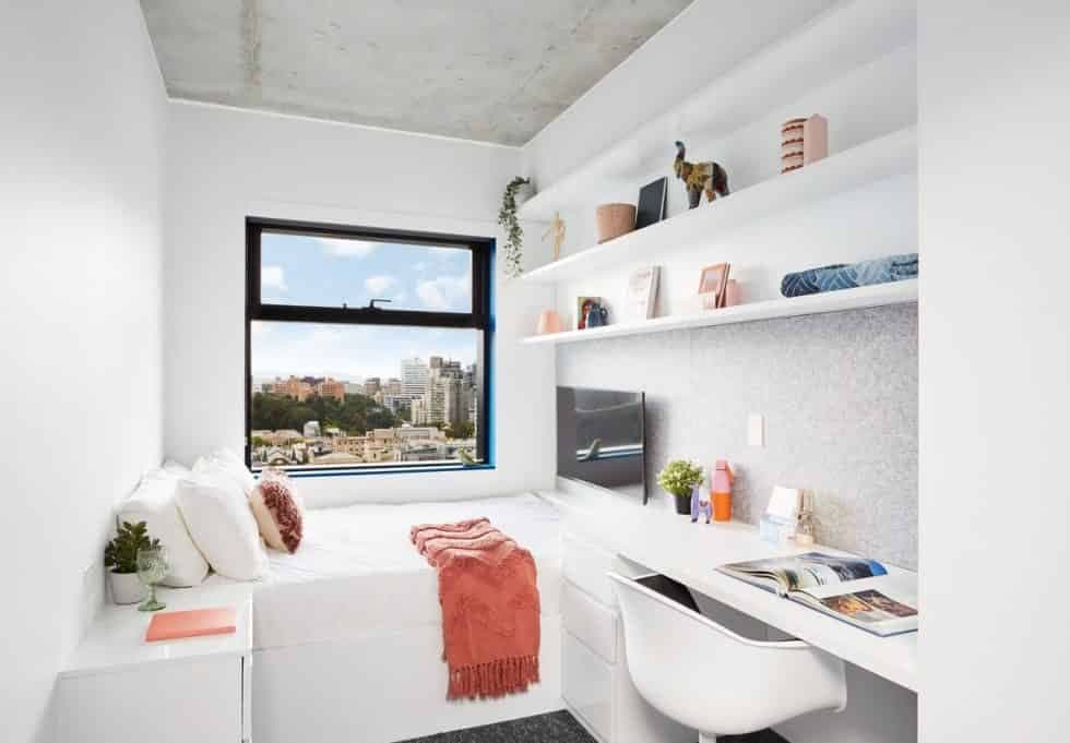 2 Bedroom Shared Bathroom, Double Bed, Views