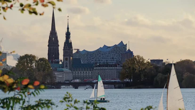 The FIZZ Hamburg Altona, Hamburg view 3