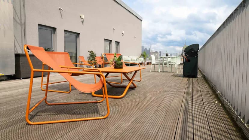 The FIZZ Frankfurt, Frankfurt view 7