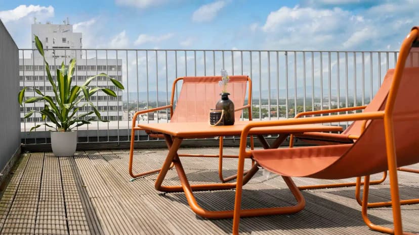 The FIZZ Frankfurt, Frankfurt view 5