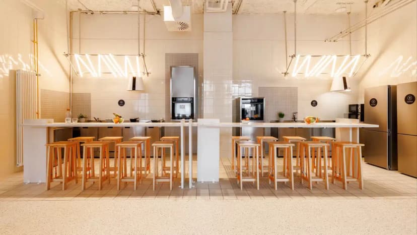 The FIZZ Frankfurt, Frankfurt image 11