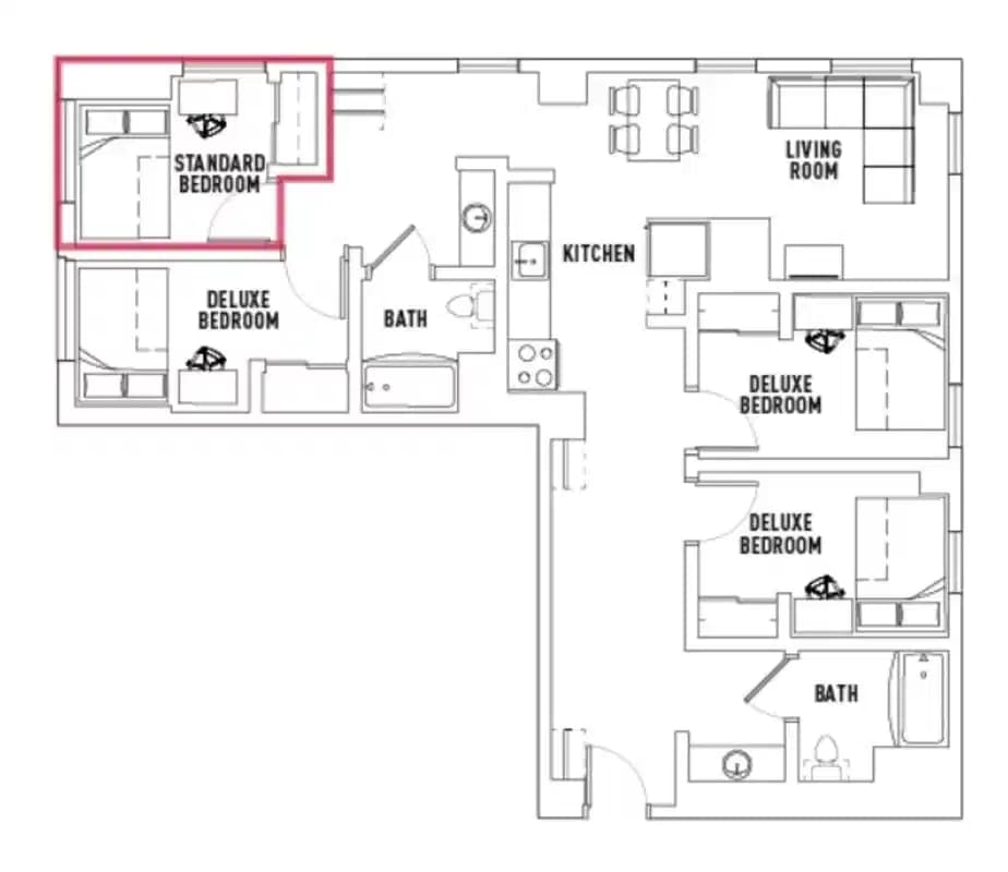 Room in 4 Bed - 2 Bath D