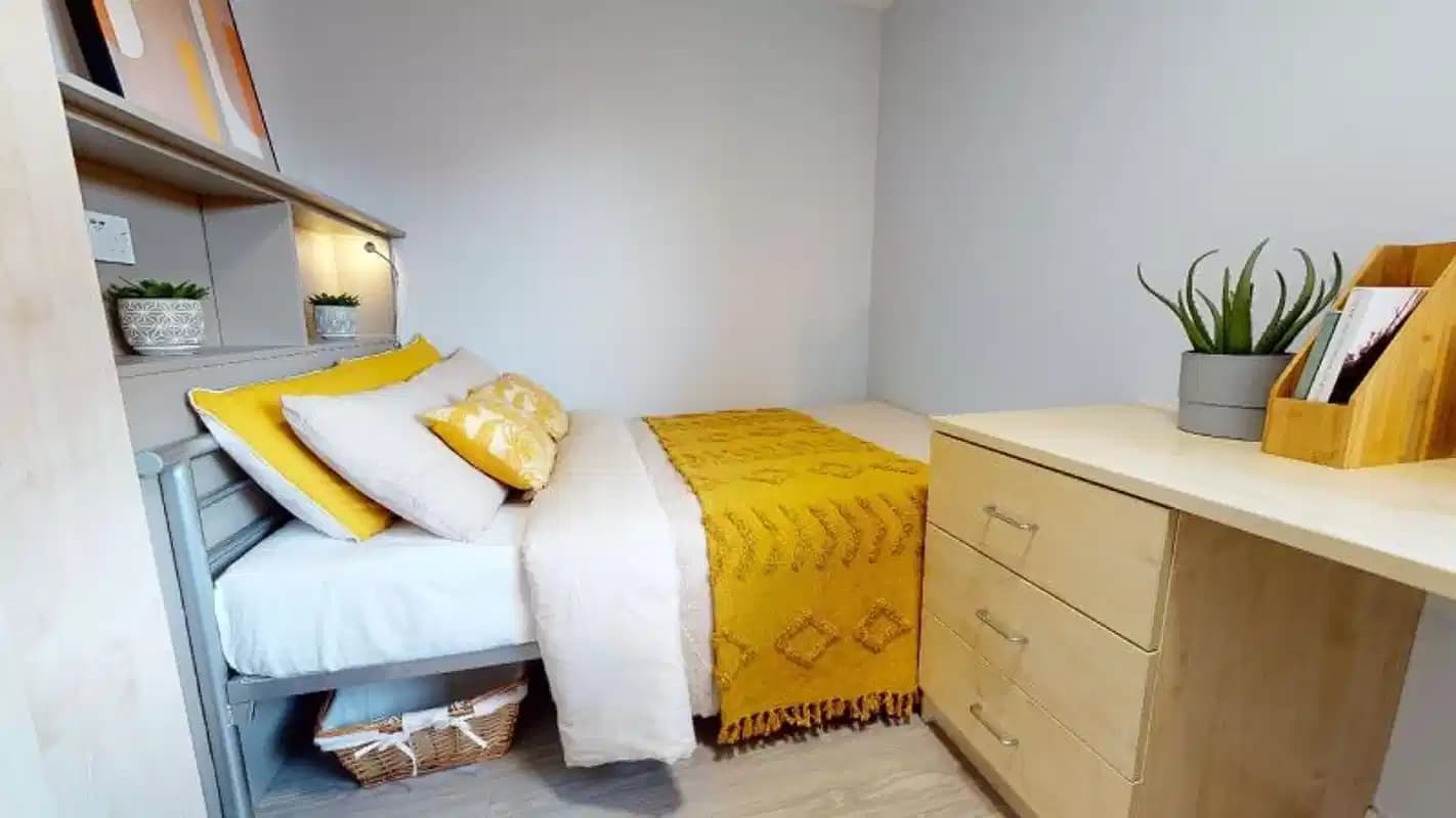 Gold En Suite DDA