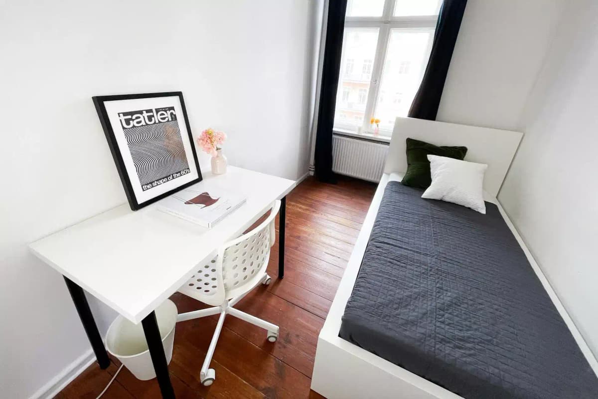 RM Heinrich-Roller-Straße 11, Berlin