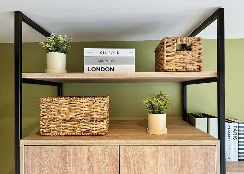 Elephant & Castle, London view 2