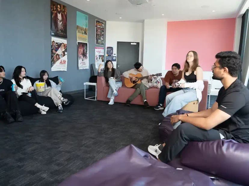 Yugo Adelaide City, Adelaide image 13