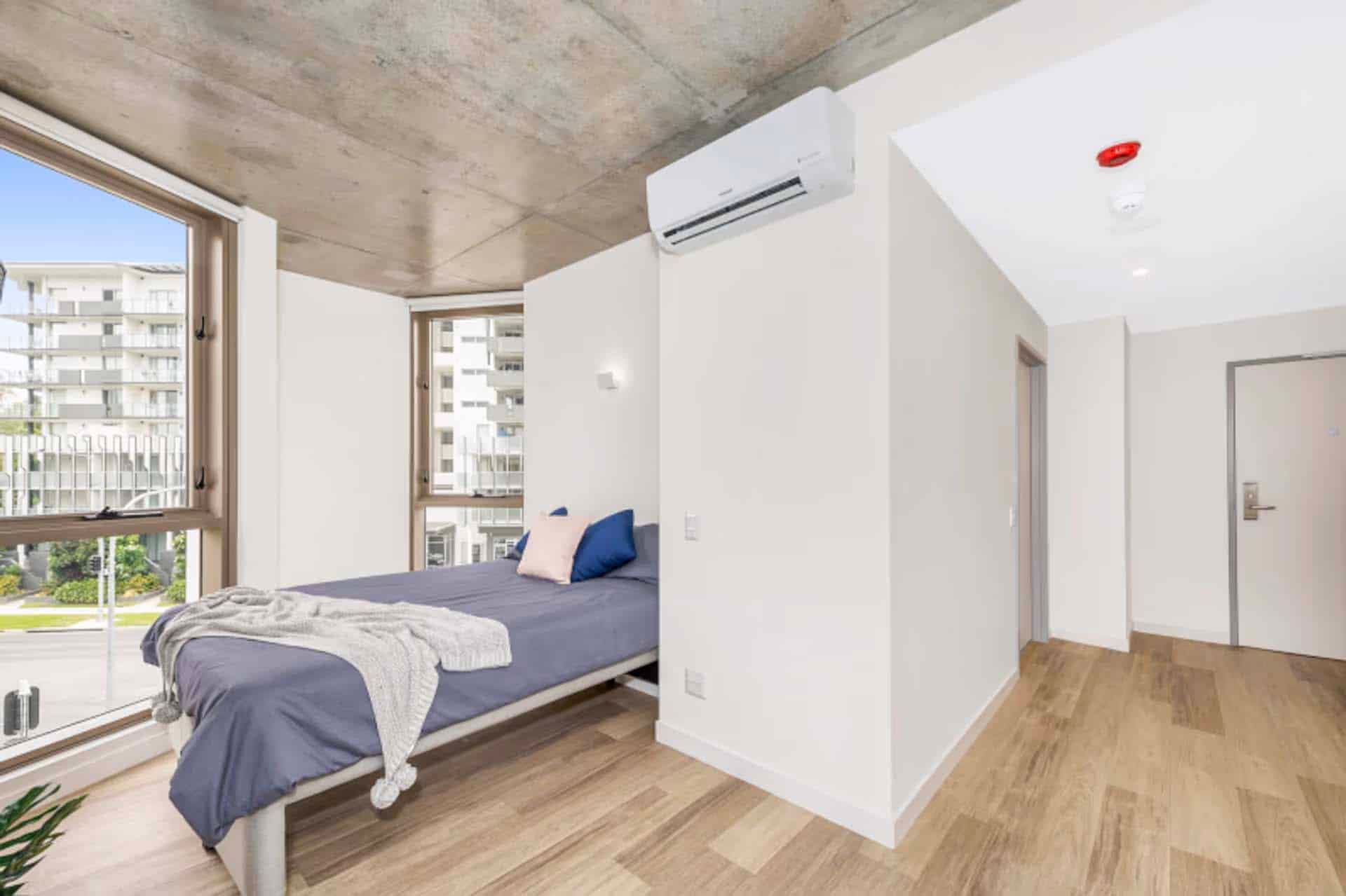 Ultra Studio, Double Bed, Views