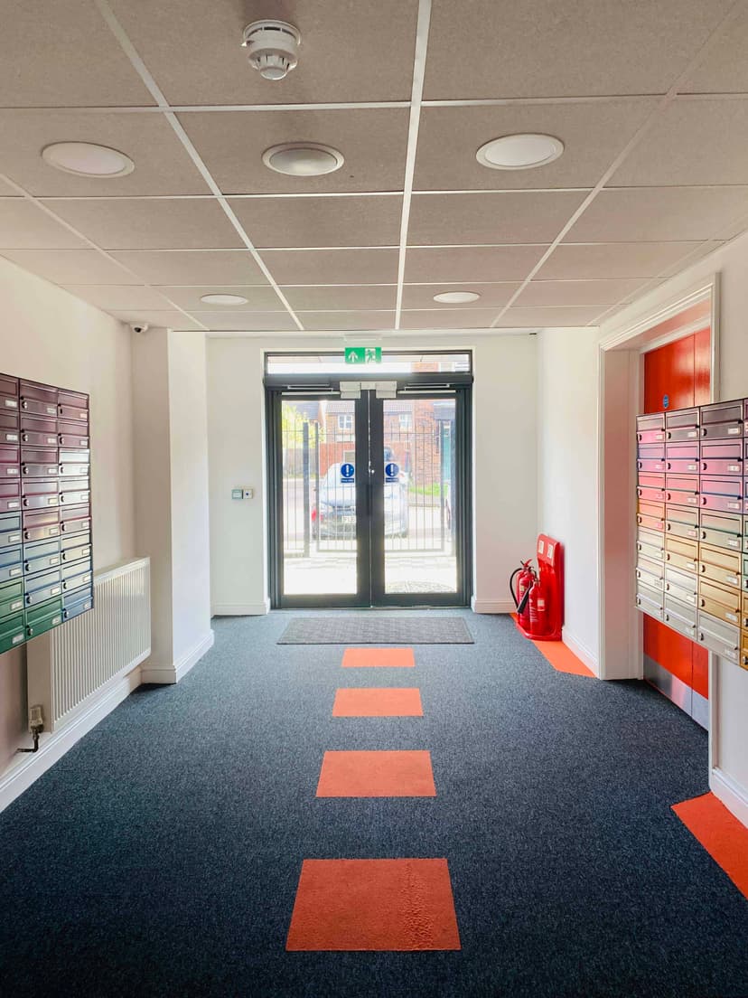 Windsor Court, Birmingham image 18