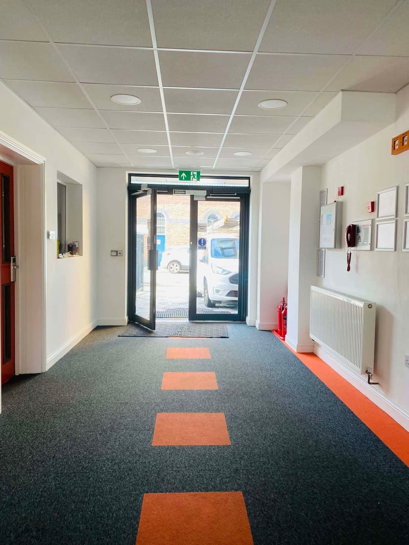 Windsor Court, Birmingham image 19