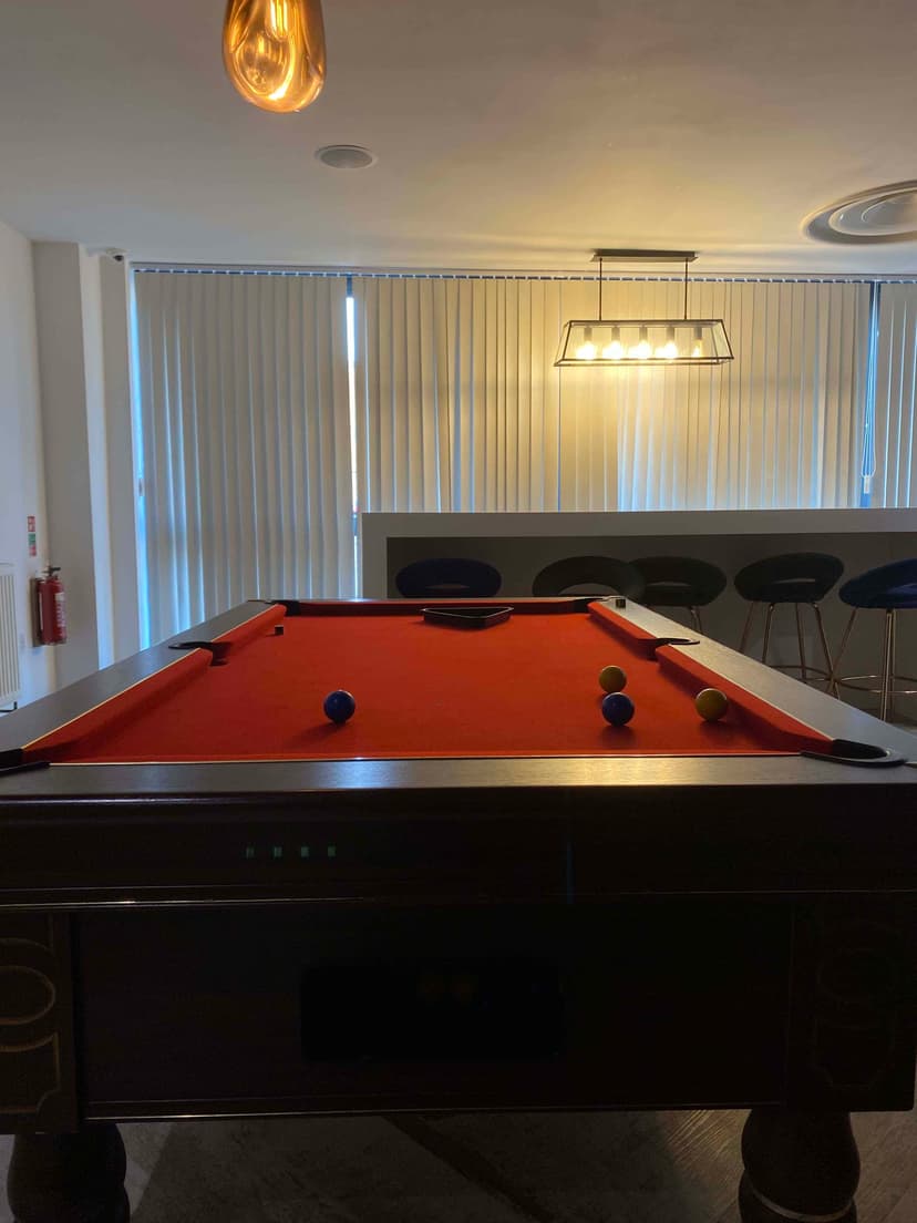 Windsor Court, Birmingham image 15