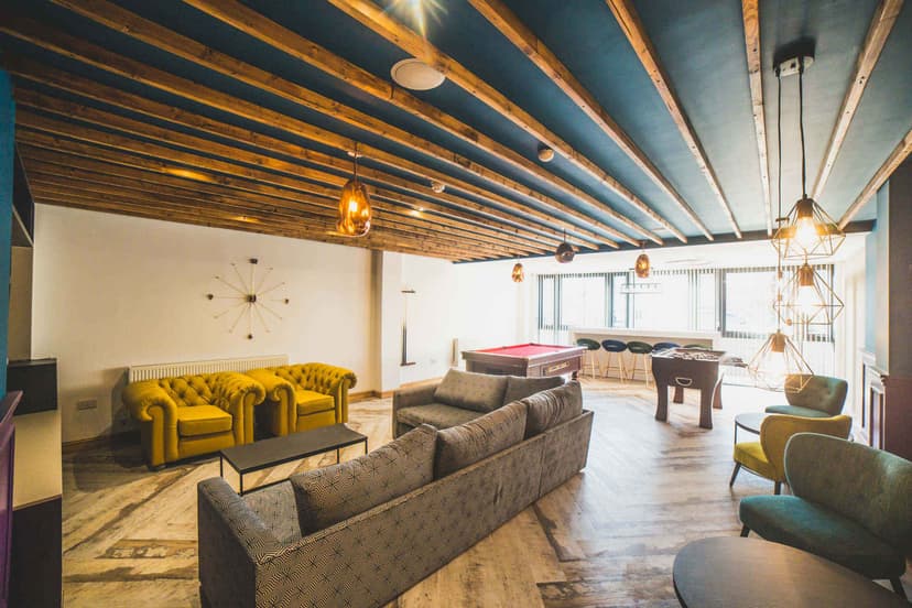 Windsor Court, Birmingham image 12